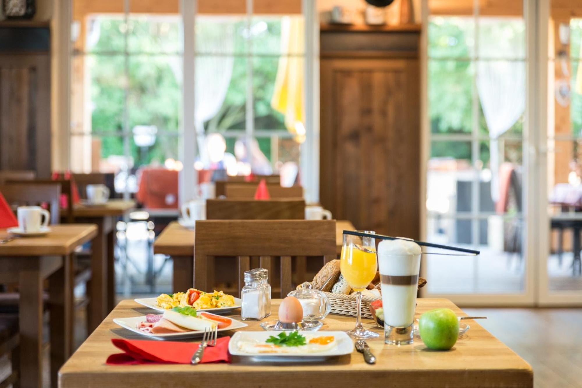 Abasto Hotel & Spa Maisach Eksteriør billede