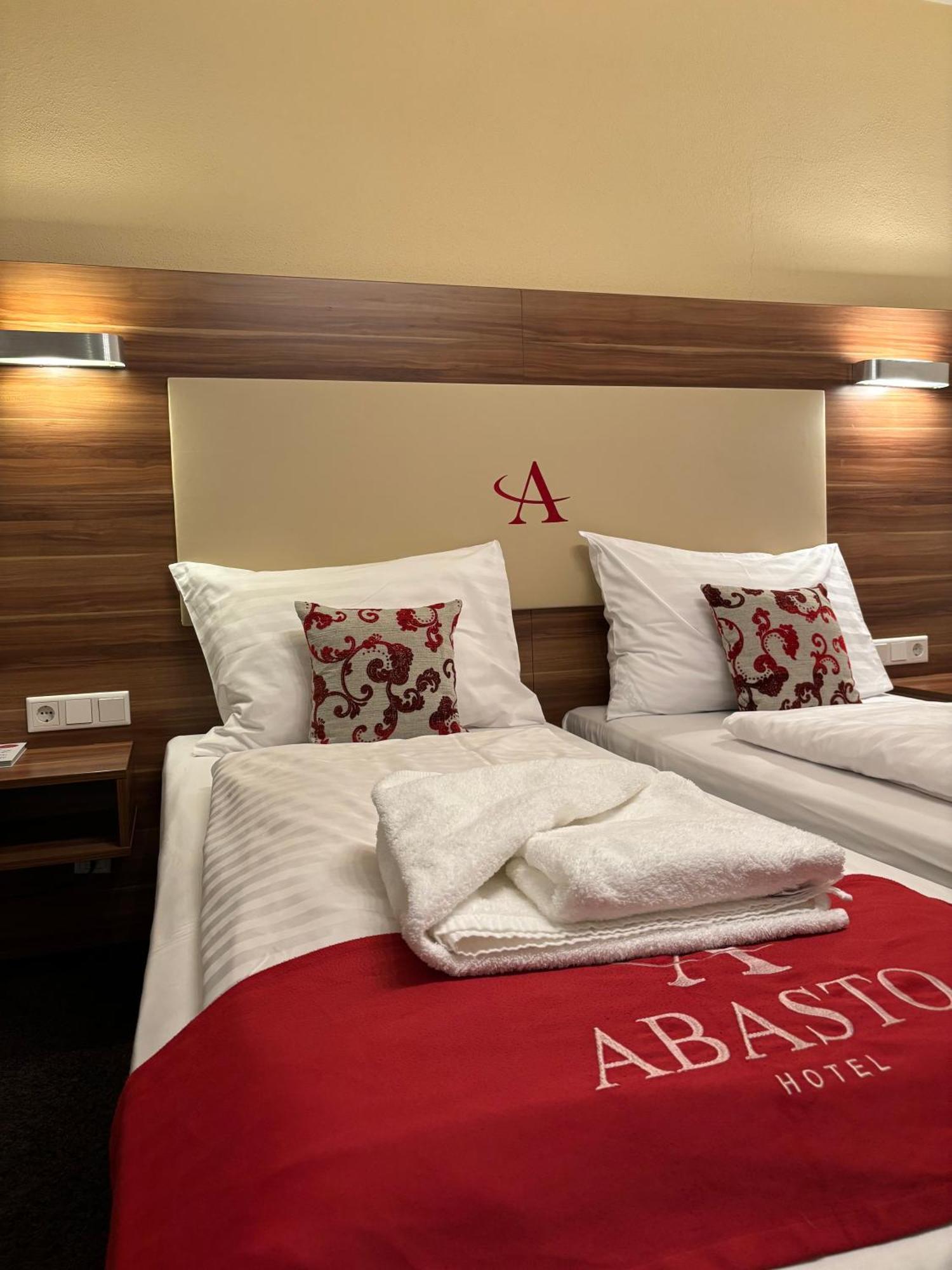 Abasto Hotel & Spa Maisach Eksteriør billede