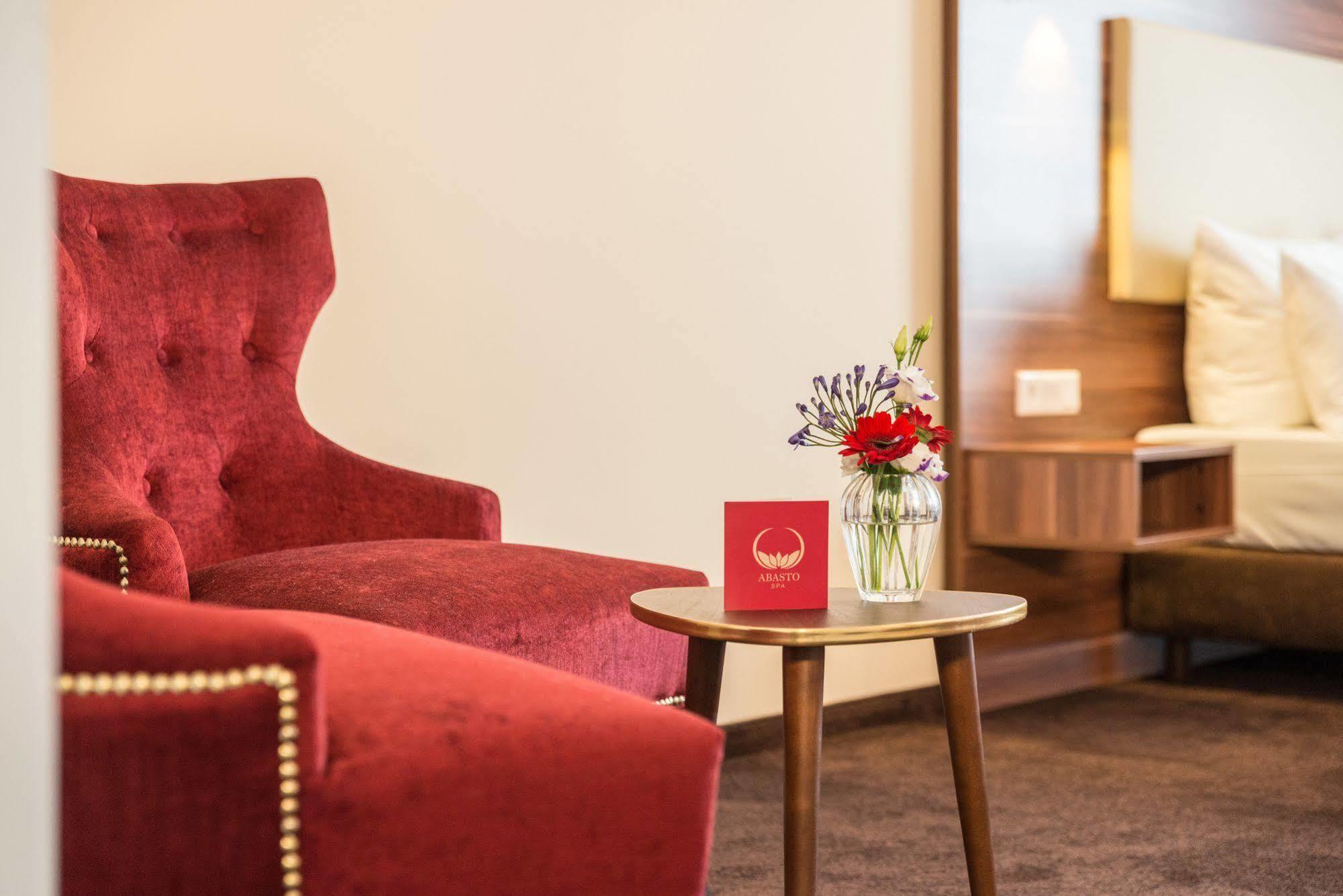 Abasto Hotel & Spa Maisach Eksteriør billede